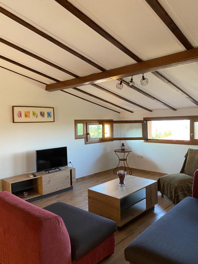 Guesthouse Kerkinitis Lithotopos Екстер'єр фото
