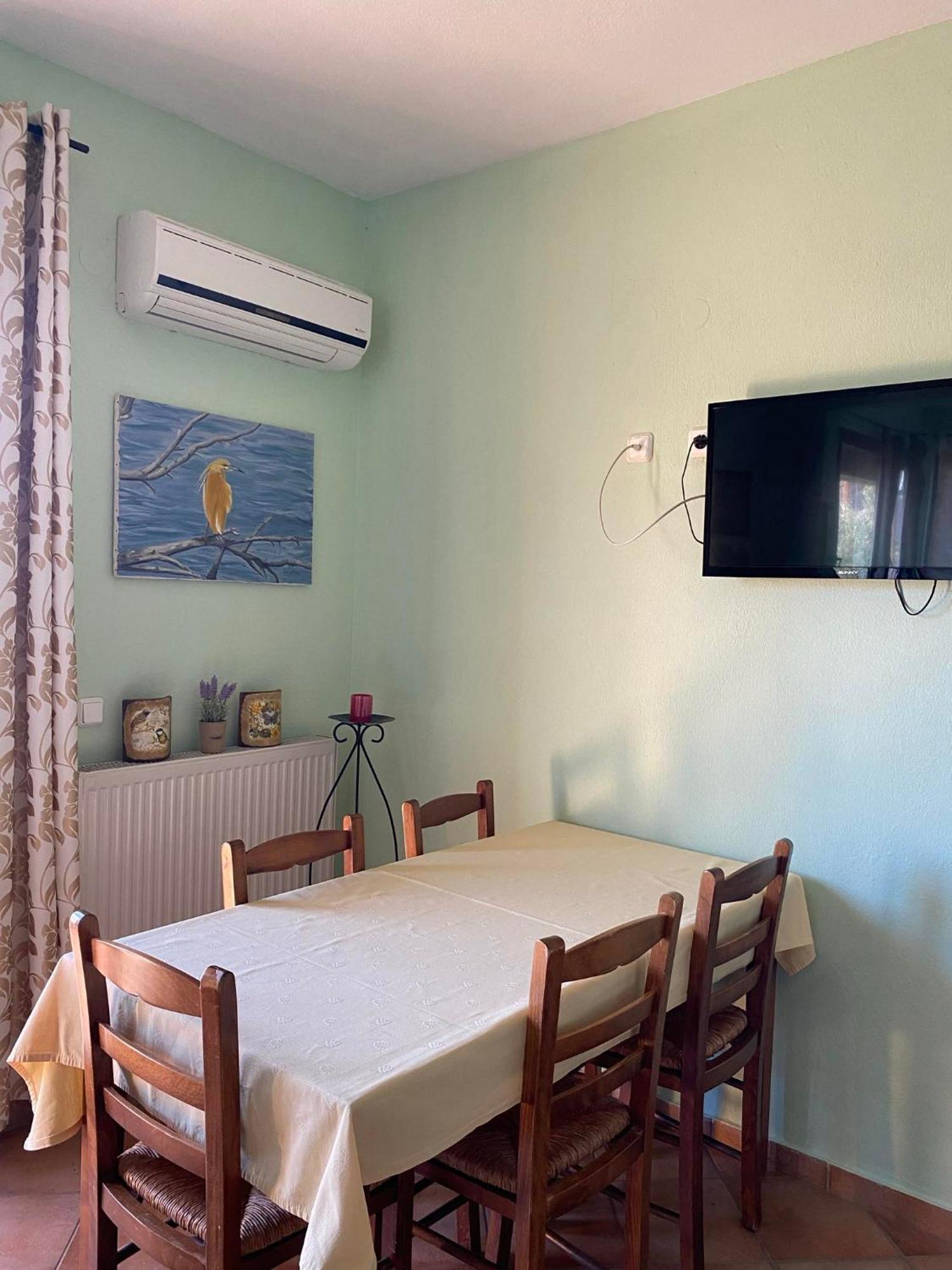 Guesthouse Kerkinitis Lithotopos Екстер'єр фото