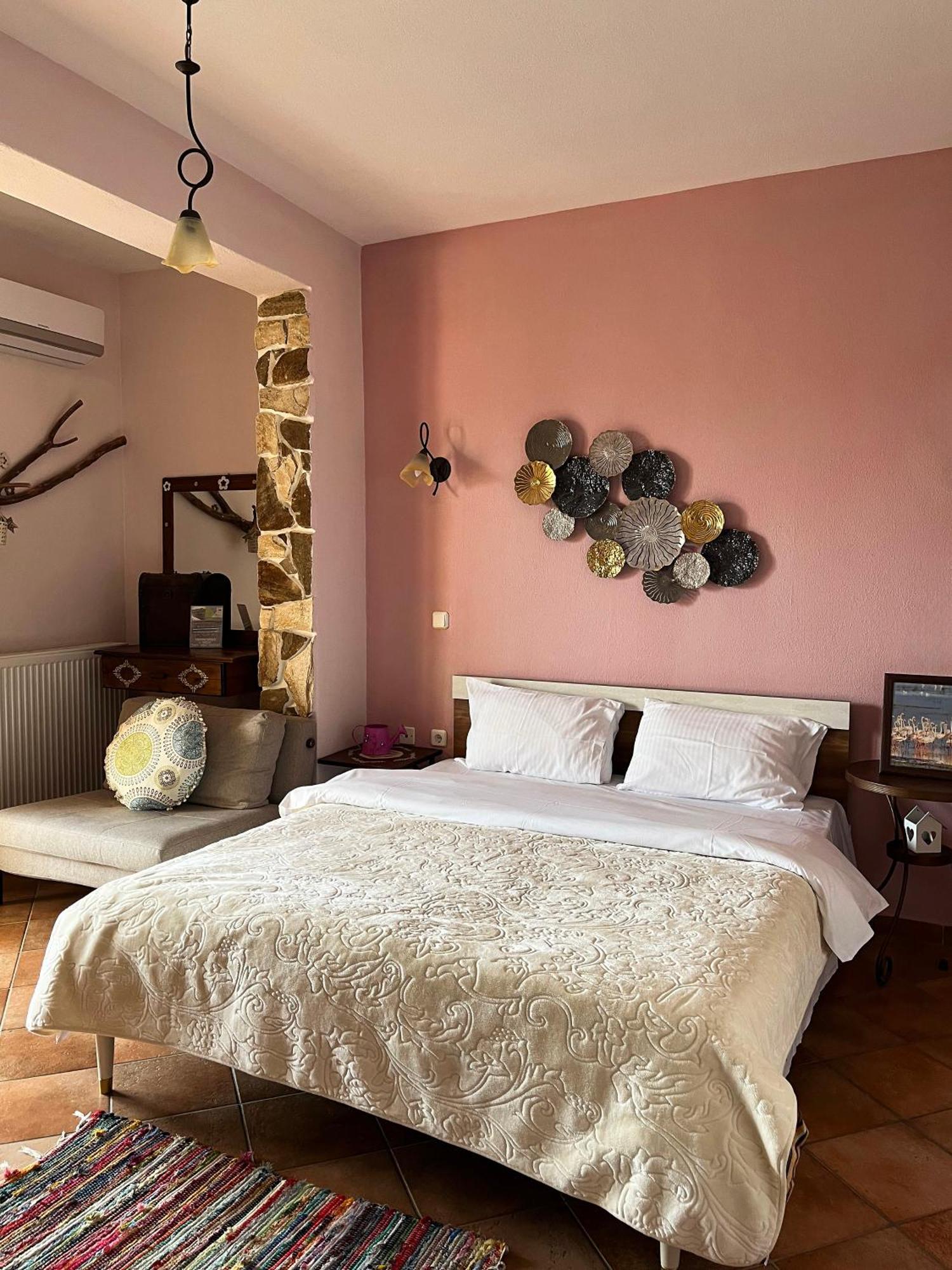 Guesthouse Kerkinitis Lithotopos Екстер'єр фото