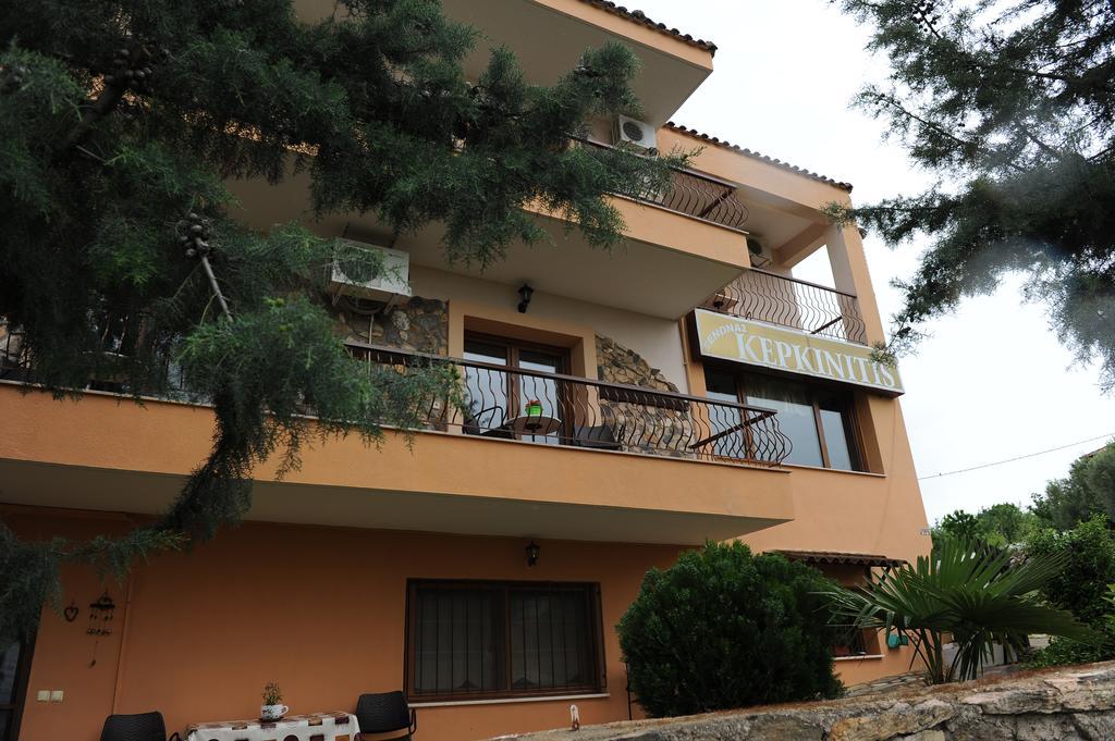 Guesthouse Kerkinitis Lithotopos Екстер'єр фото