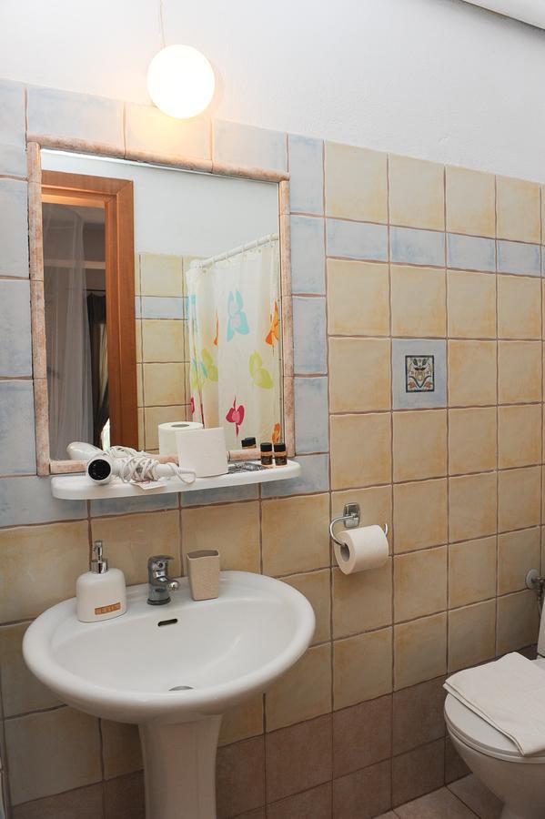 Guesthouse Kerkinitis Lithotopos Екстер'єр фото